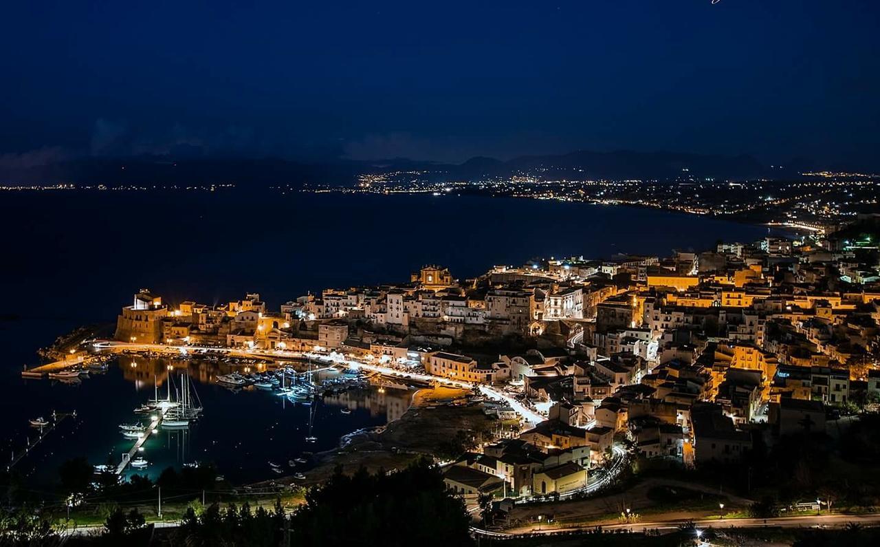 Le Nereidi Bed & Breakfast Castellammare del Golfo Bagian luar foto